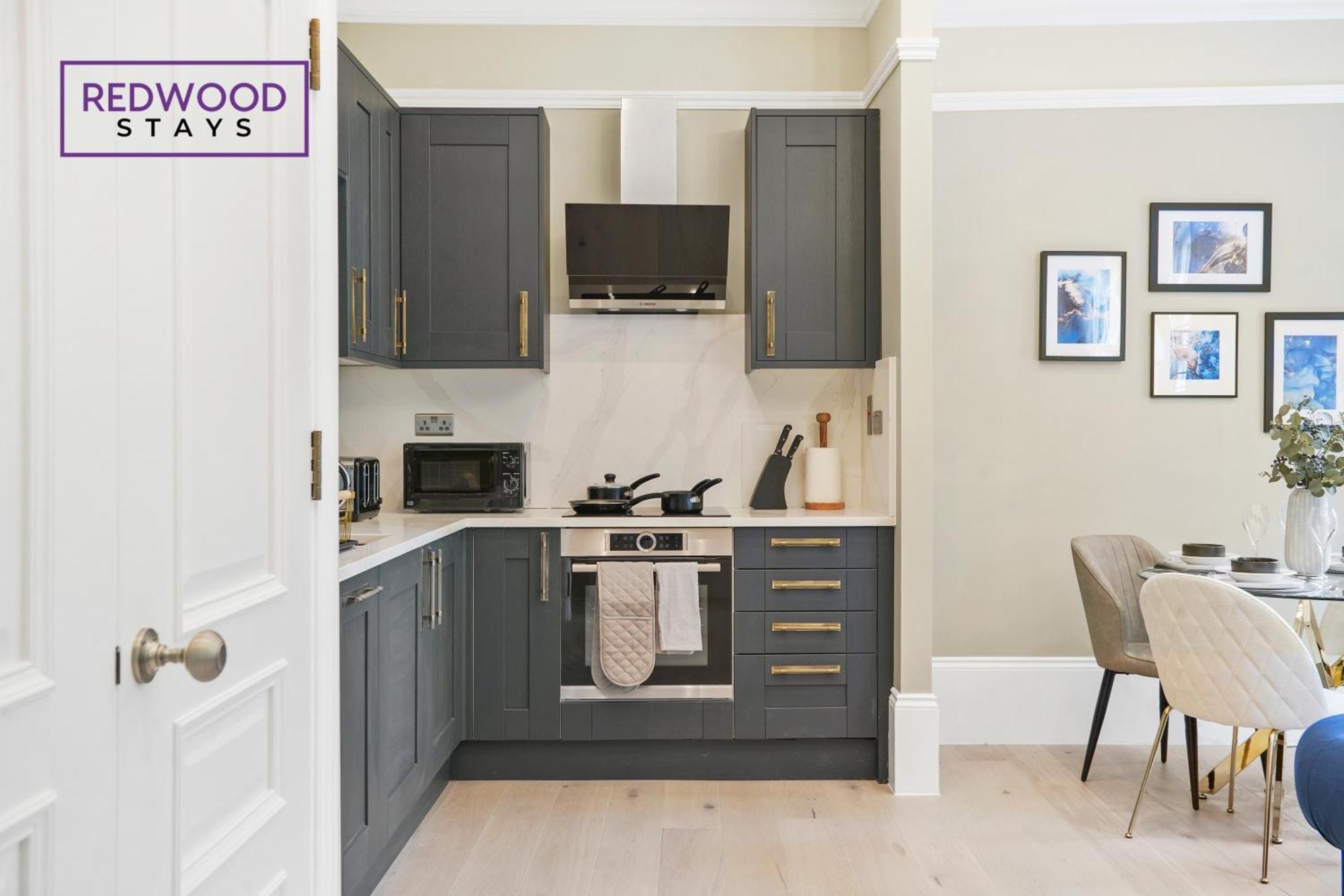 Top Quality 2 Bed 1 Bath Apartments For Contractors By Redwood Stays Reading Bagian luar foto